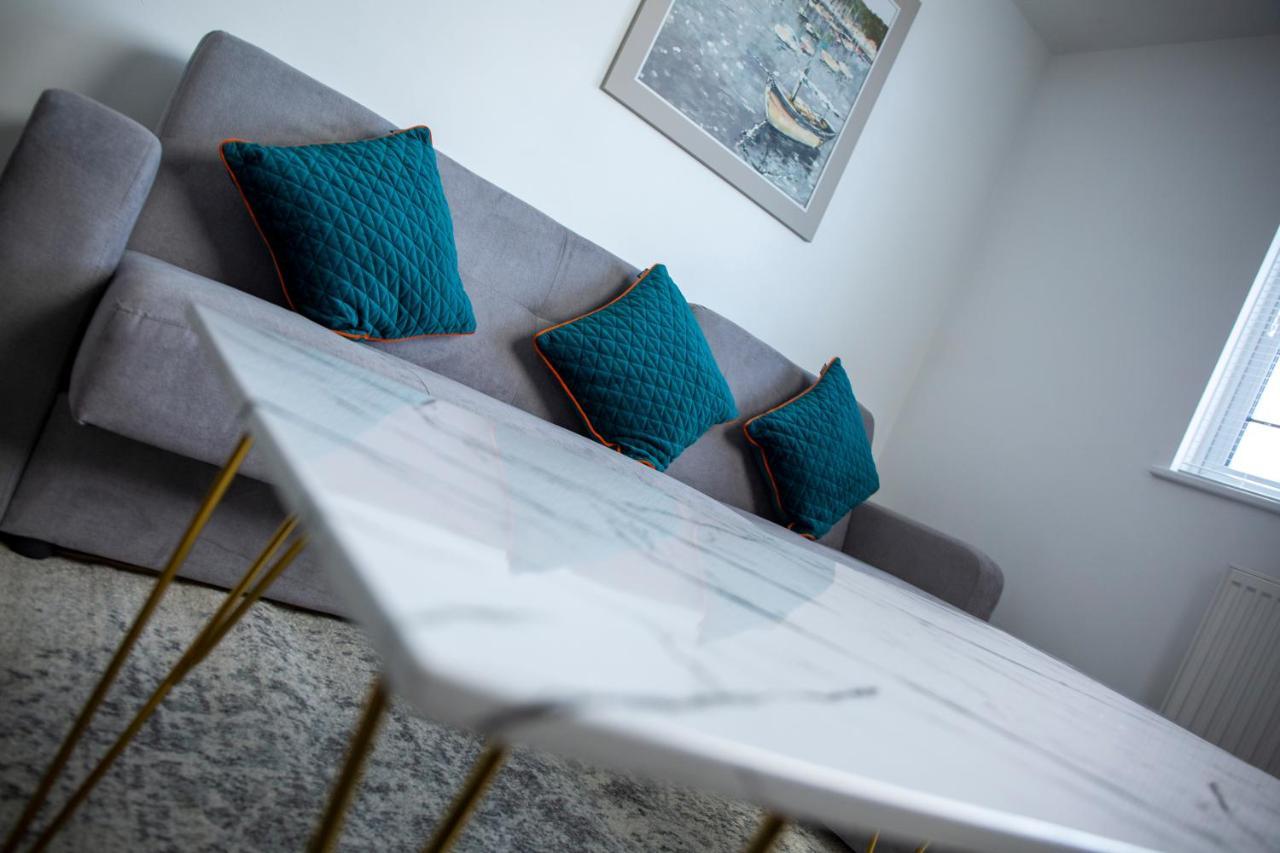 Modern Townhouse Apartment With Free Parking And Wifi Stratford-upon-Avon Exterior foto